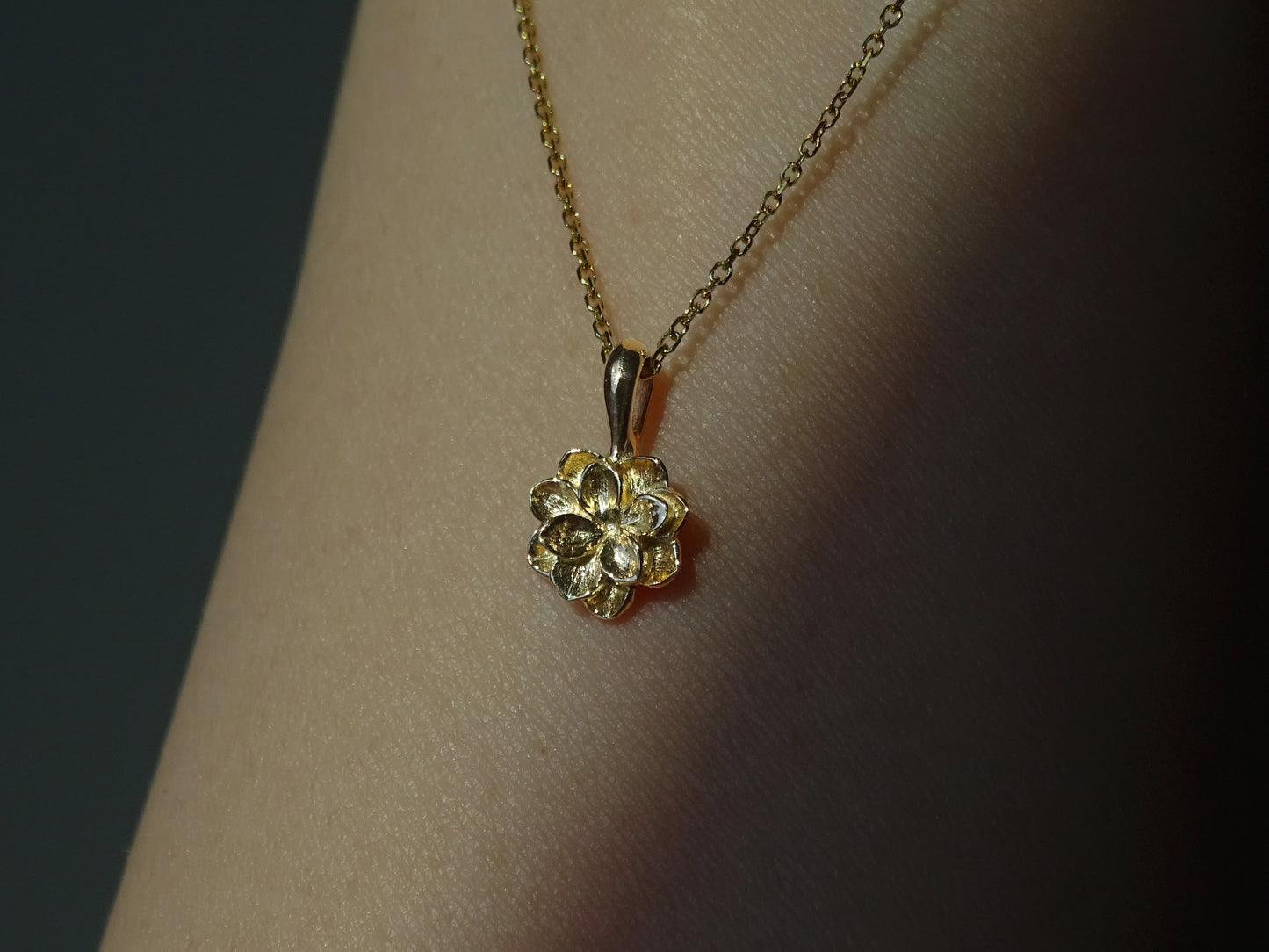 Jasmine Charm