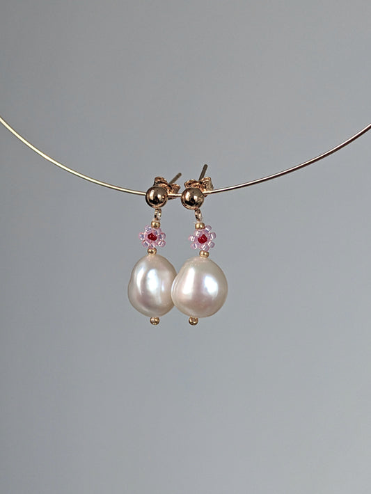 Tiny Flower Earrings ∙ Cherry Blossom