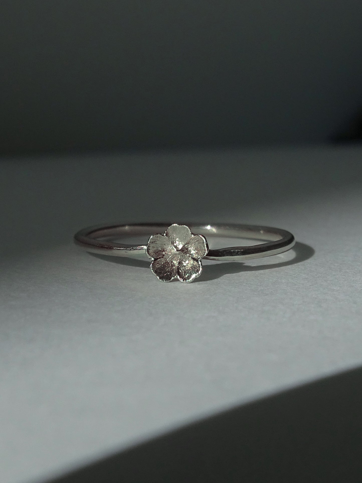 Mini Blossom Ring ∙ Silver