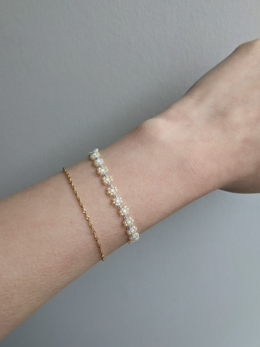 Tiny Flower Bracelet ∙ Morning Air